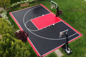 There's plenty of room to play on this basketball court in Calabasas, California.