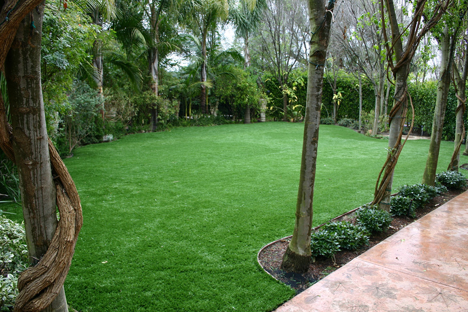 Build Your Oasis with the perfect lawn and none of the lawn-care headaches. Our guaranteed synthetic grass is the best!